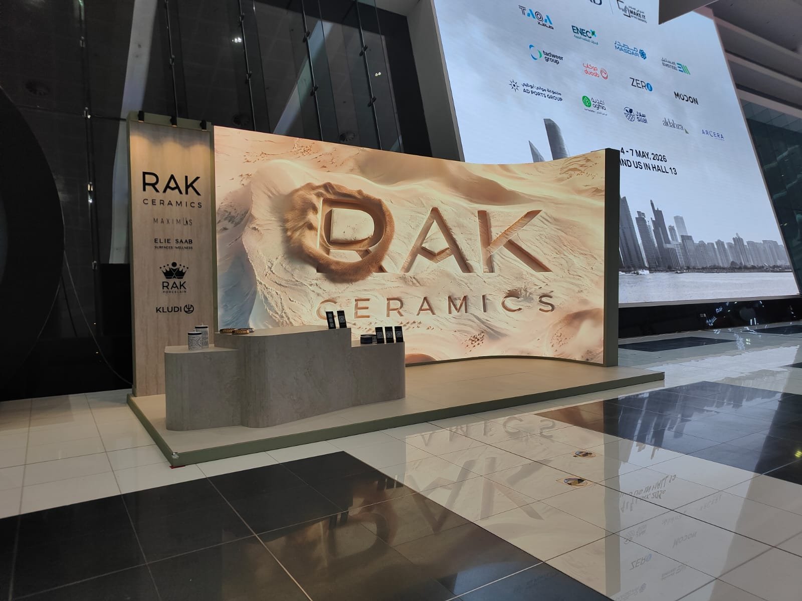 RAK Ceramics curved digital display